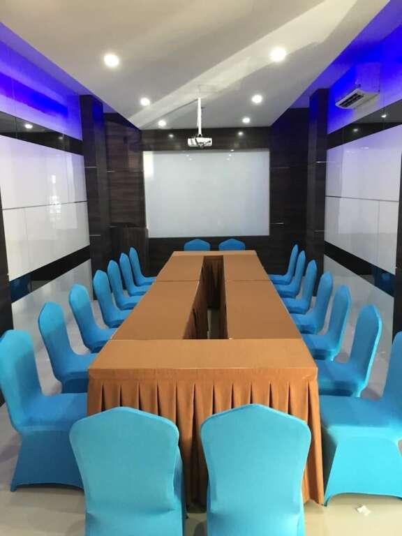 Батам: Sky Inn Express Hotel