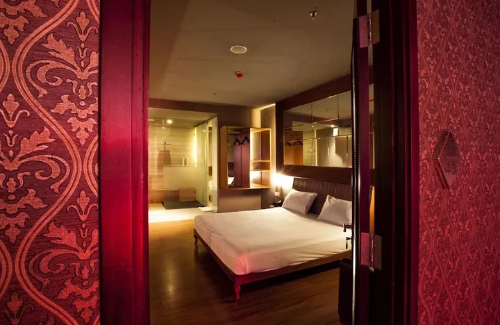 Джакарта: Hotel 108