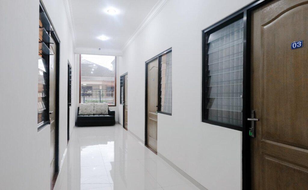Маланг: Bandahara 21 Syariah By OYO Rooms