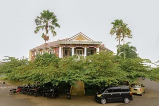 Маланг: Loji Rejo Guest House By OYO Rooms