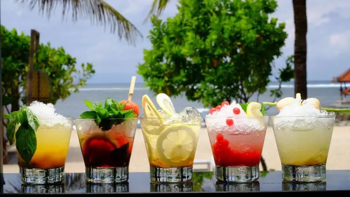 Беноа: The Royal Santrian Luxury Beach Villas