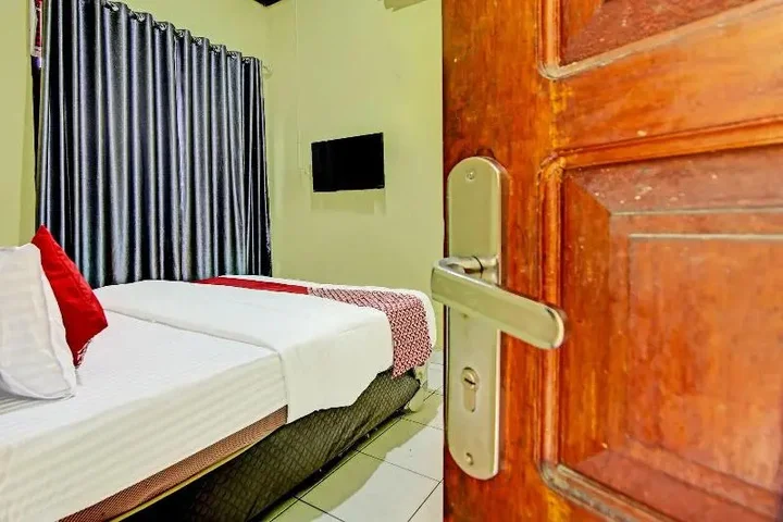 Пеканбару: Oyo 3422 Firza Homestay