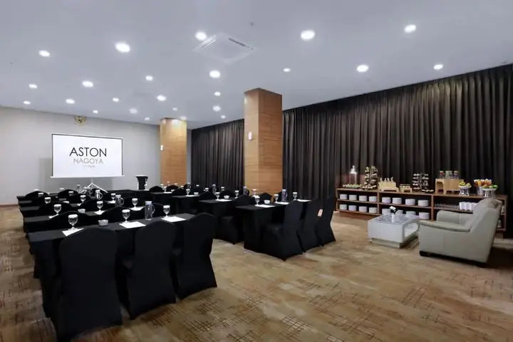 Батам: Aston Nagoya City Hotel