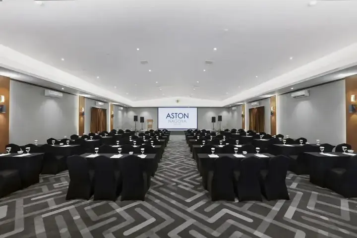 Батам: Aston Nagoya City Hotel