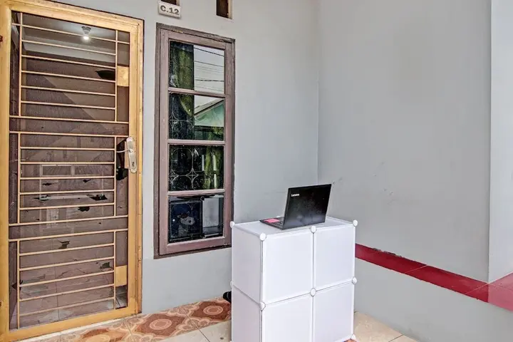 Пеканбару: SPOT ON 91828 Homestay Dinda Syariah Near Masjid Al Amin
