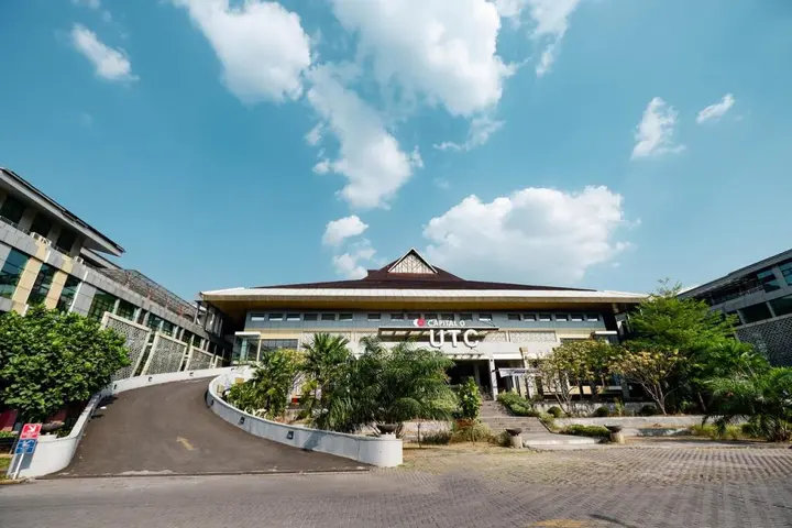 Семаранг: (NOT USE) Capital O 1571 Utc Hotel Semarang