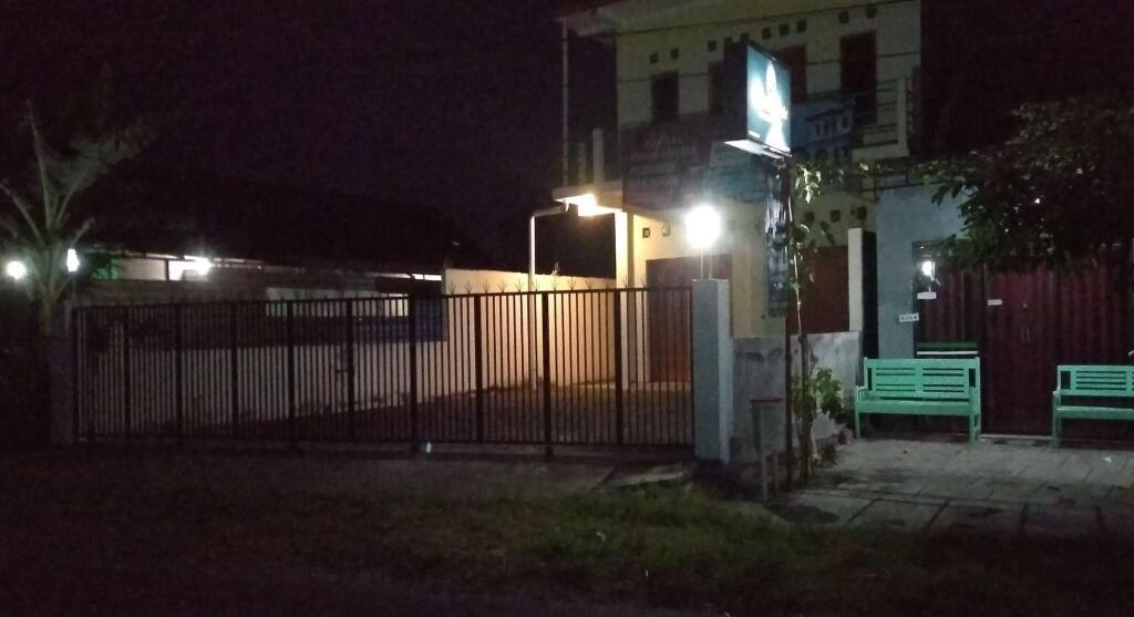 Батуретно: Rumah Singgah Peziarah Ganjuran by ZUZU