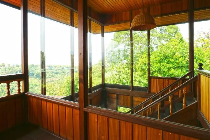 Паромпонг: Villa Gardenia Bandung by ZUZU