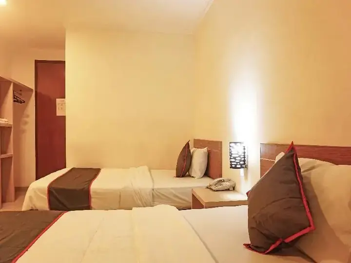 Джакарта: Super Oyo Collection O 91409 Hotel Fiducia Otista