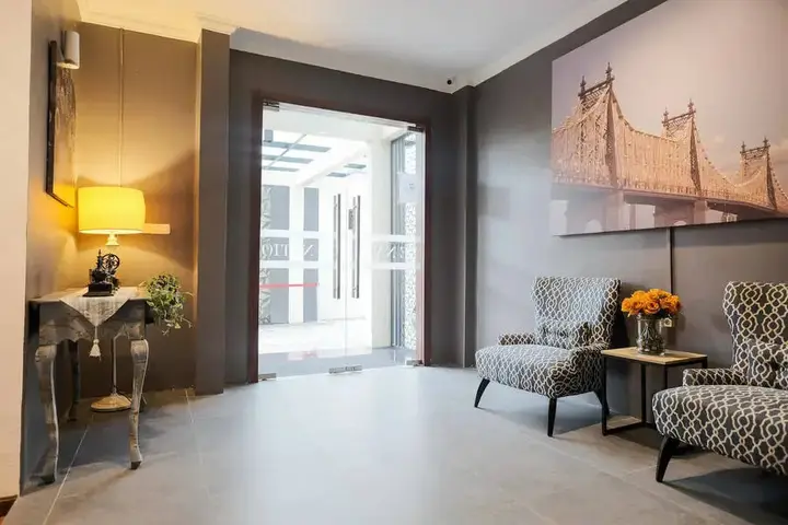 Медан: Reddoor Near Rs Royal Prima Medan 2