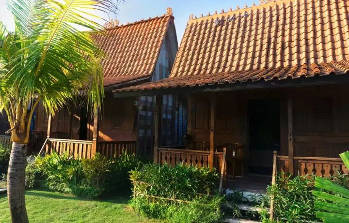 Переренан: Cening Bagus Bungalows by ZUZU