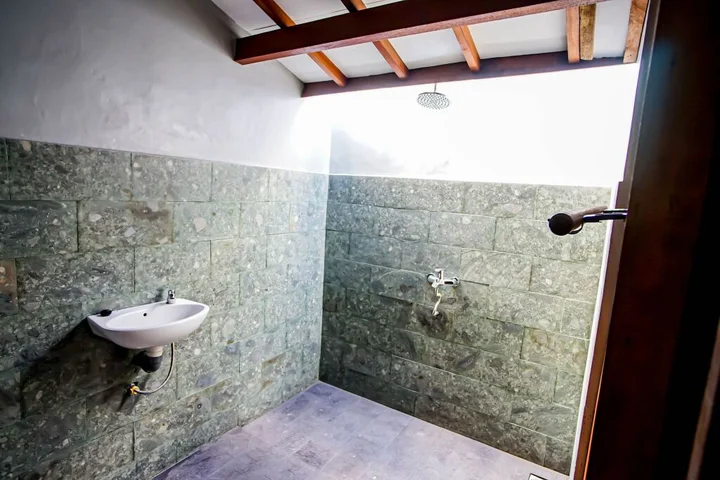 Переренан: Cening Bagus Bungalows by ZUZU
