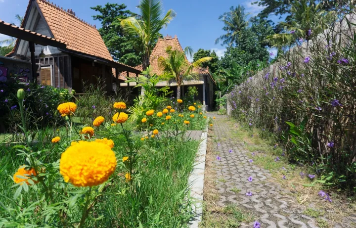 Переренан: Cening Bagus Bungalows by ZUZU