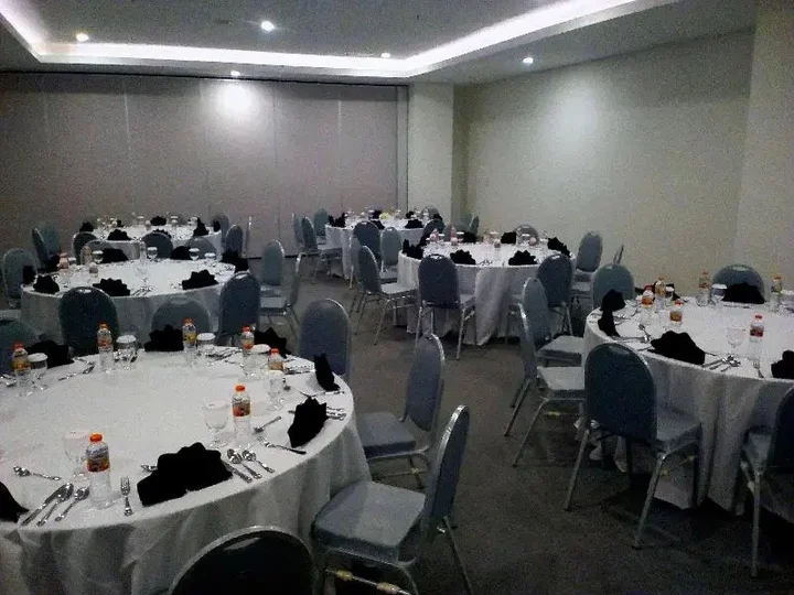 Соронг: M Hotel Express Sorong