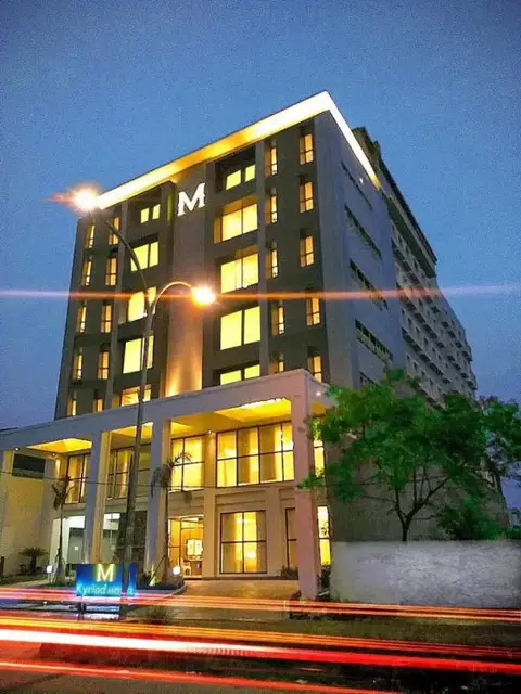 M Hotel Express Sorong — фото 1