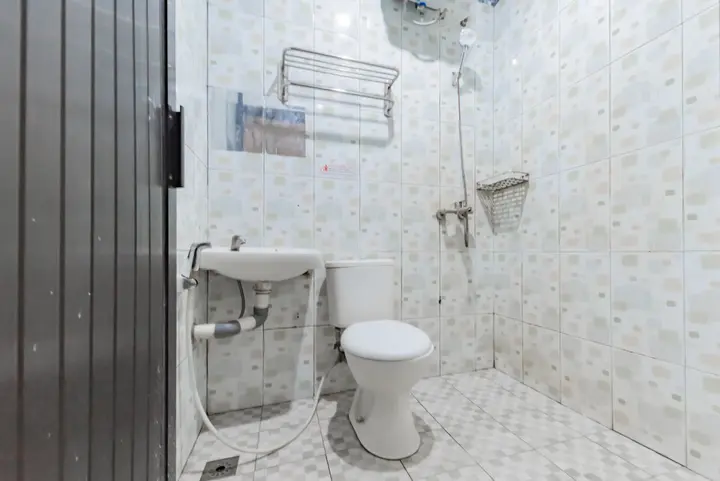 Самаринда: Formerly Reddoorz Pangeran Suryanata Samarinda