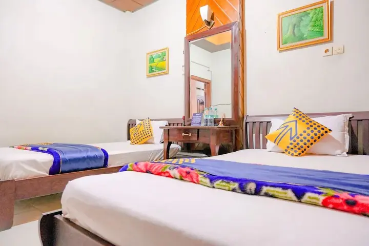 Понорого: Spot On 1761 Hotel Dirgahayu