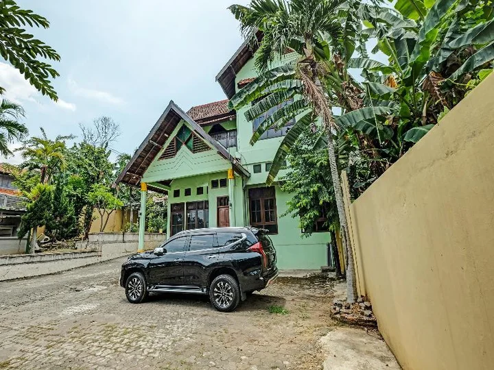 Семаранг: Oyo 91682 Homestay Sriti