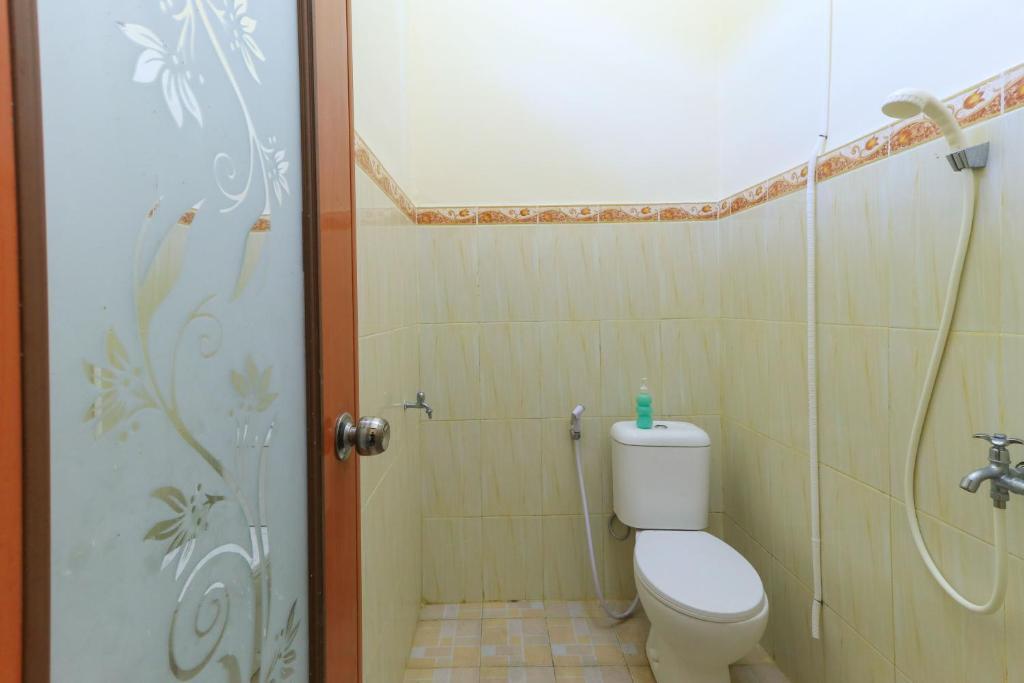Санур: Pondok Wisata Intan Indah 2 By Zuzu