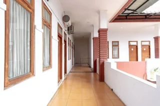 Медан: RedDoorz Near Universitas LP3i Medan