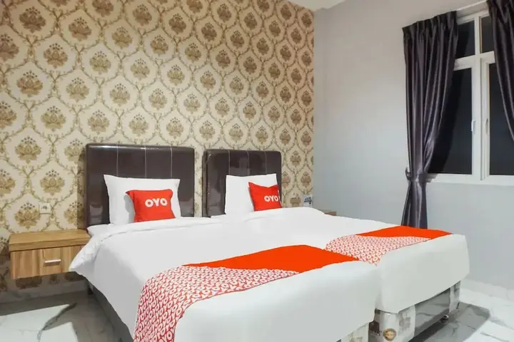 Медан: Super Oyo Capital O Papakoel Hotel & Cafe