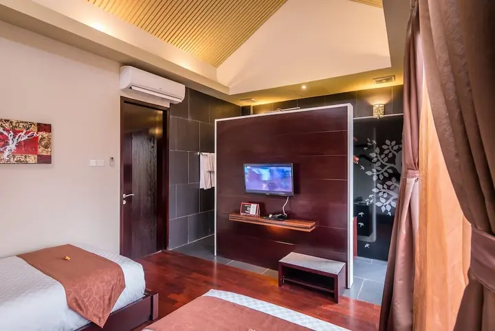 Кута: 18 Suite Villa Loft @Kuta