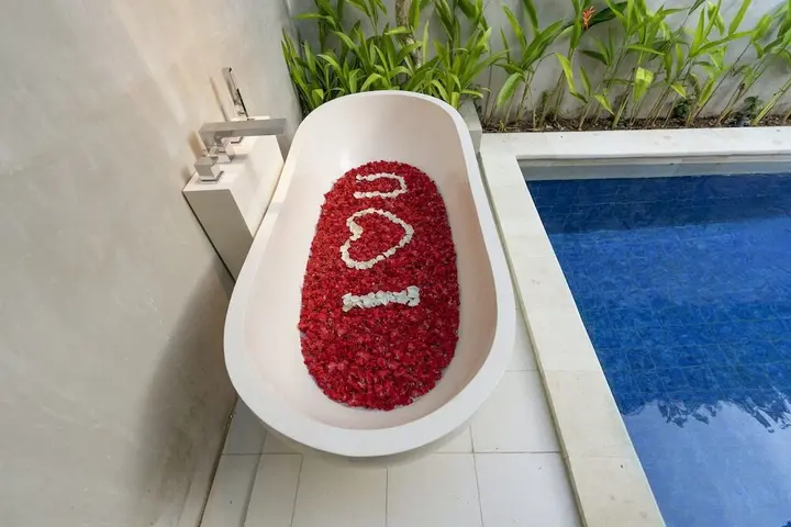 Кута: 18 Suite Villa Loft @Kuta