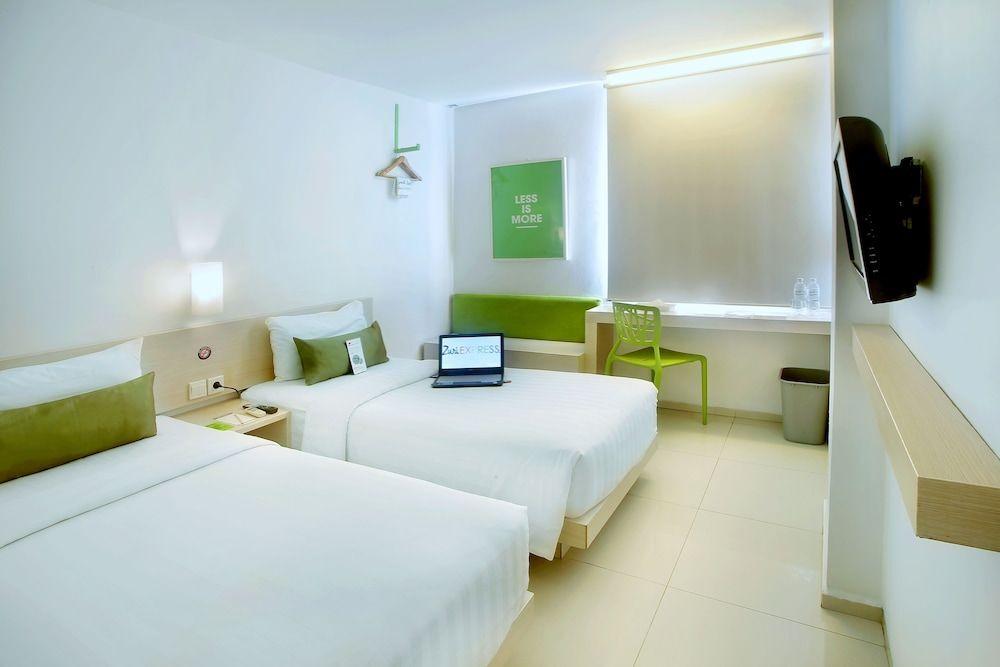 Палембанг: Hotel Algoritma