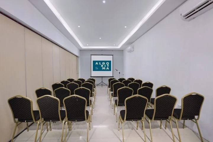 Палембанг: Hotel Algoritma
