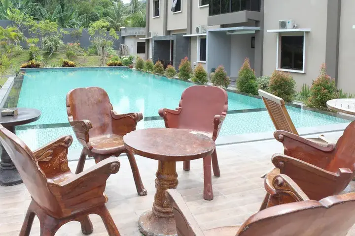 Сенджиги: Airy Pantai Senggigi Raya KM 12 Lombok