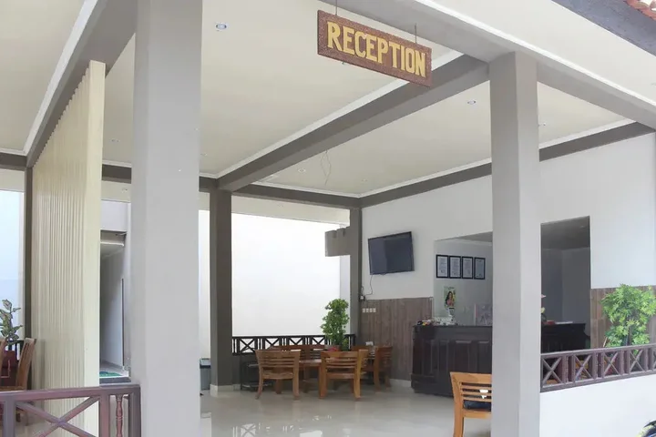 Сенджиги: Airy Pantai Senggigi Raya KM 12 Lombok