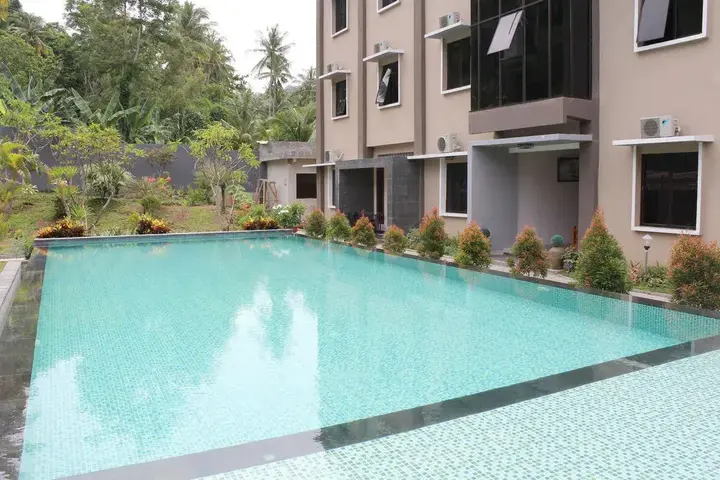 Сенджиги: Airy Pantai Senggigi Raya KM 12 Lombok