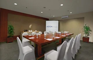 Танджунг: Aston Tanjung City Hotel