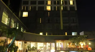 Пеканбару: ATM Maybank Hotel Ibis Pekanbaru