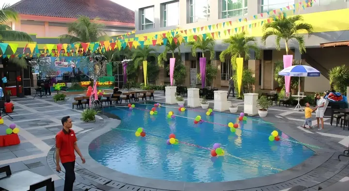 Пеканбару: ATM Maybank Hotel Ibis Pekanbaru