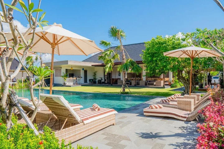 Беноа: Green Dmel Luxury Homestay