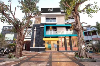 Маланг: Sans Hotel Fif Fa Premiere Malang
