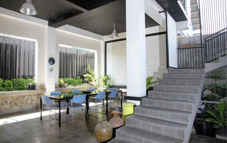 Палу: Rego Hotel