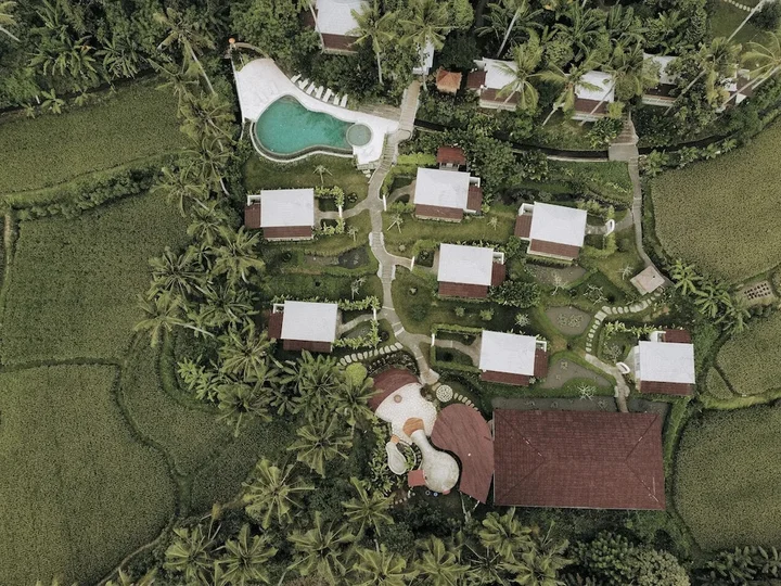 Сукавати: Hot Stone Club Ubud
