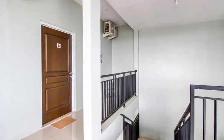 Семаранг: OYO 92477 Anugrah Kostel Syariah