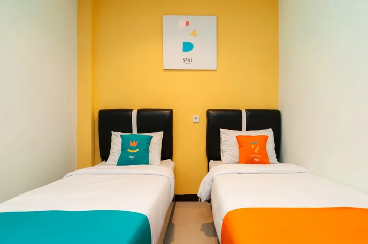 Медан: Sans Hotel Finest Medan