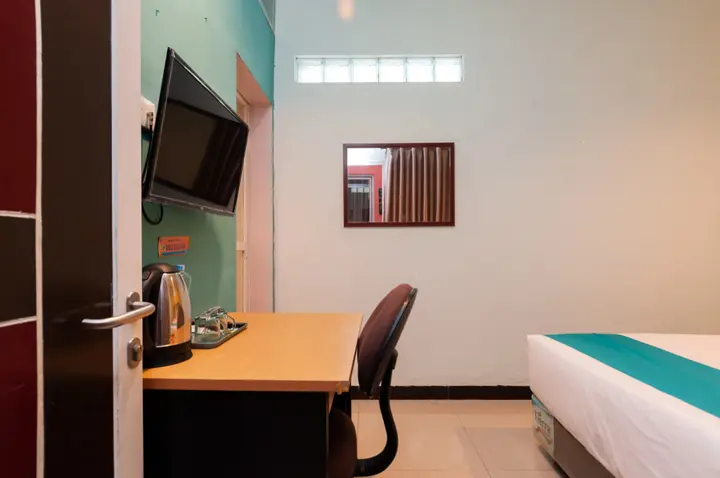 Медан: Sans Hotel Finest Medan