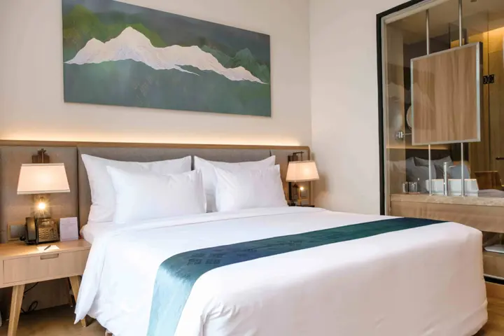 Озеро Тоба: Marianna Resort & Convention Tuktuk Samosir