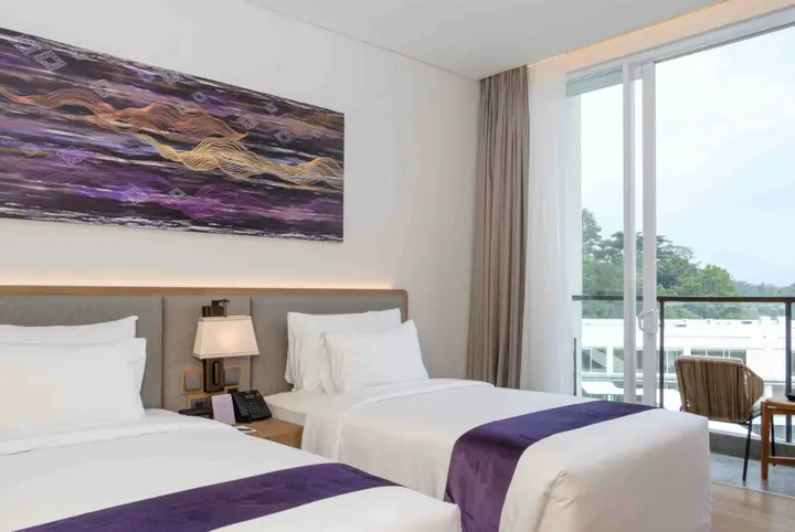 Озеро Тоба: Marianna Resort & Convention Tuktuk Samosir