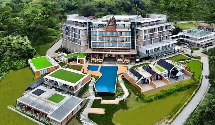 Озеро Тоба: Marianna Resort & Convention Tuktuk Samosir