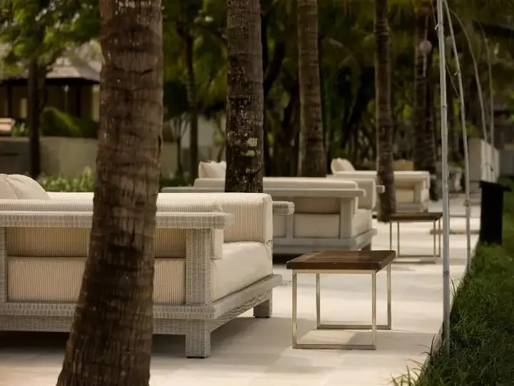 Беноа: The Royal Santrian Serenity Villas By The Sea
