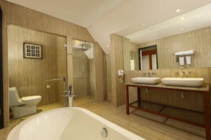 Чангу: Lv8 Resort Hotel Canggu Bali