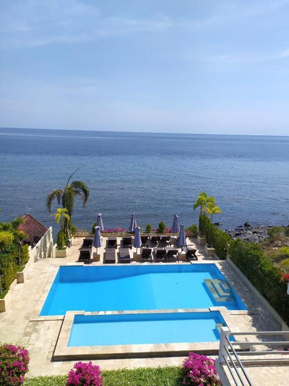 Бунутан: Ocean Resort Amed
