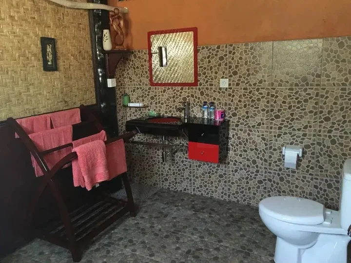 Гили-Мено: Little Bali Restaurant - Mahogany Cottage
