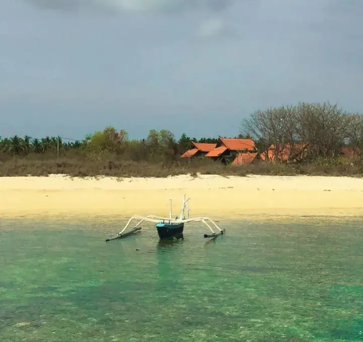 Гили-Мено: Little Bali Restaurant - Mahogany Cottage